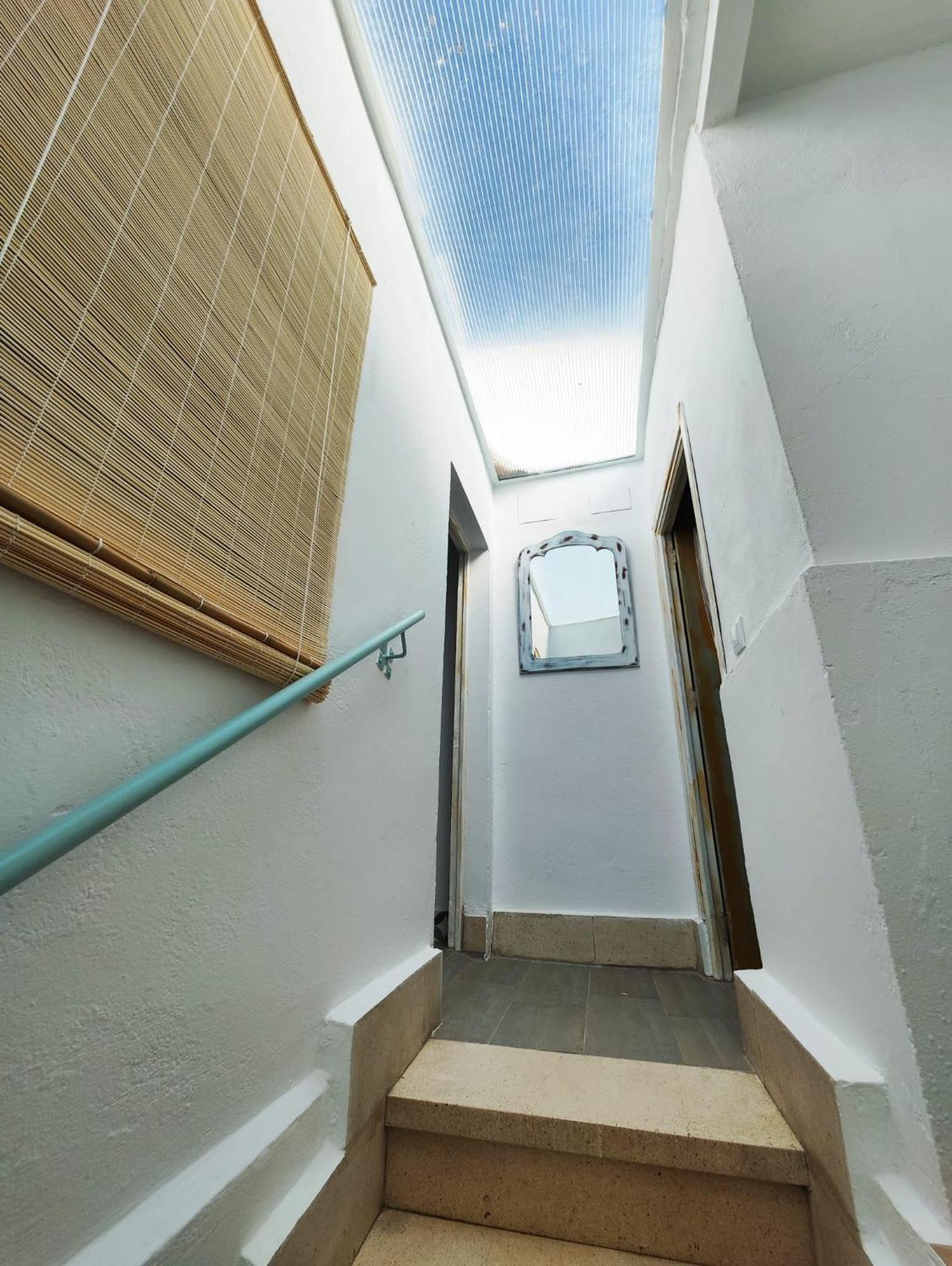 Apartamento Puerta De Cordoba Καρμόνα Εξωτερικό φωτογραφία